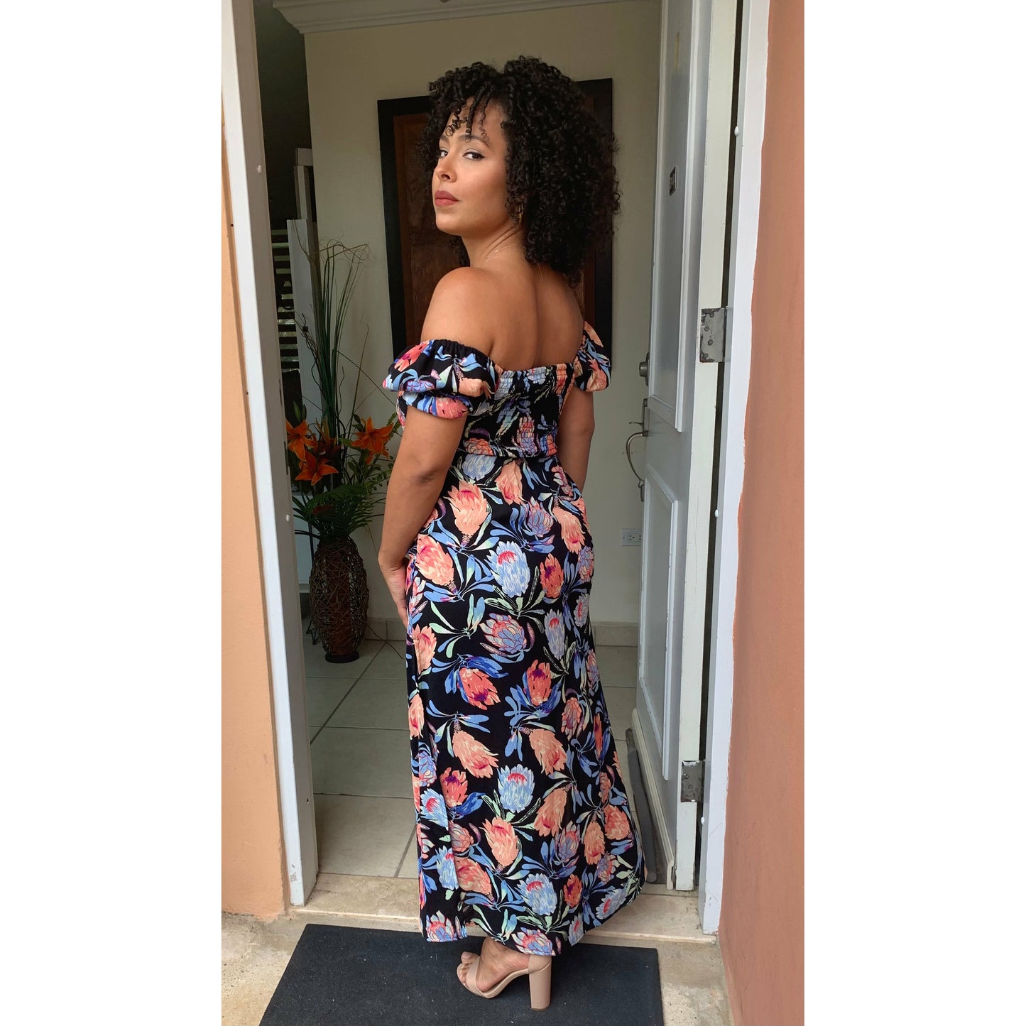 Off the shoulders printed dress