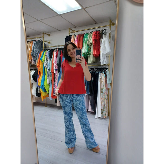 Sleeveless top